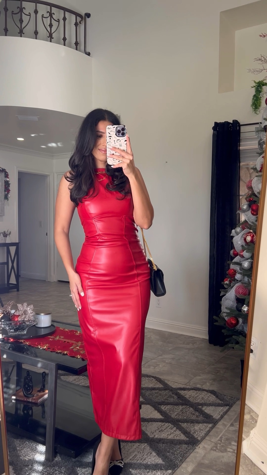 Perfect holiday dress 


#LTKstyletip #LTKfindsunder50 #LTKHoliday