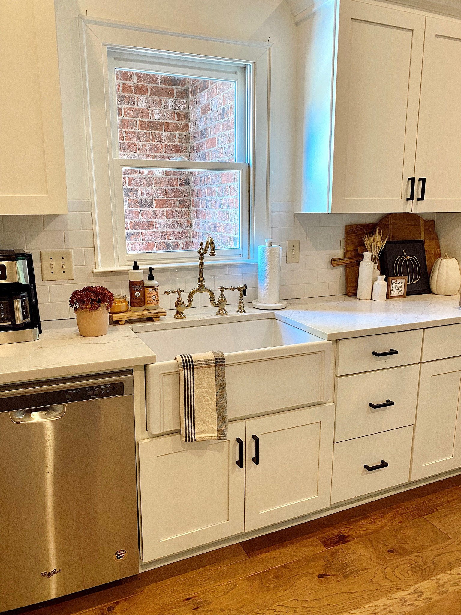 Fall decor // Kitchen decor // Counter decor // Fall kitchen // Home decor // Kitchen // Fall farmhouse 

#LTKSeasonal #LTKhome #LTKstyletip