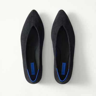 The Point III - ReVelvet™ Black | Rothy's