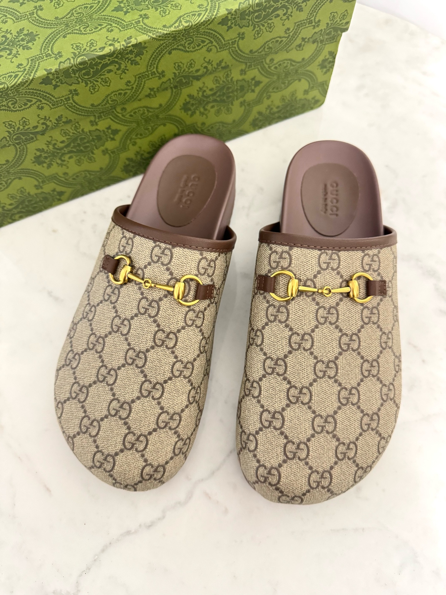 Gucci Clog Sizing ✨
Ordered 10/25 (delivered 11/8)

Size 7.5 for reference 
•Originally ordered Women US8/ Eur 39
(Way too big)
•Re-ordered US7/Eur38

Gucci Clog, DhGate, Look for less, save or splurge 

#LTKStyleTip #LTKSaleAlert #LTKShoeCrush