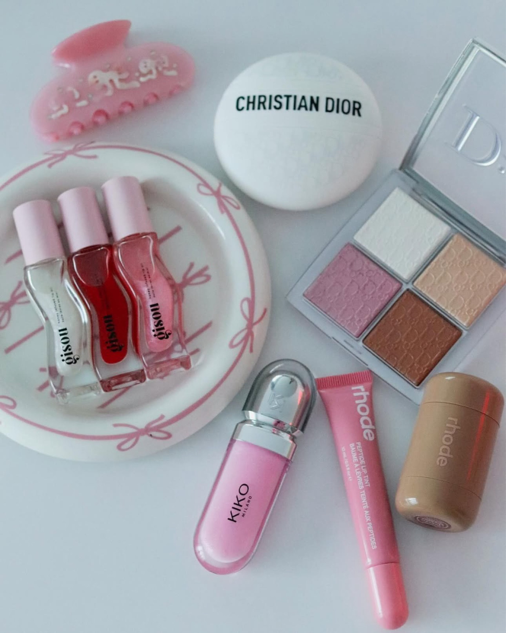 Gift guide for her, gifts for her, gifts for girlfriend, gifts for mom, gifts for friends, gift for daughter, gift guide for her, gift guide for mom, gift guide for daughter

#LTKFindsUnder100 #LTKBeauty #LTKGiftGuide