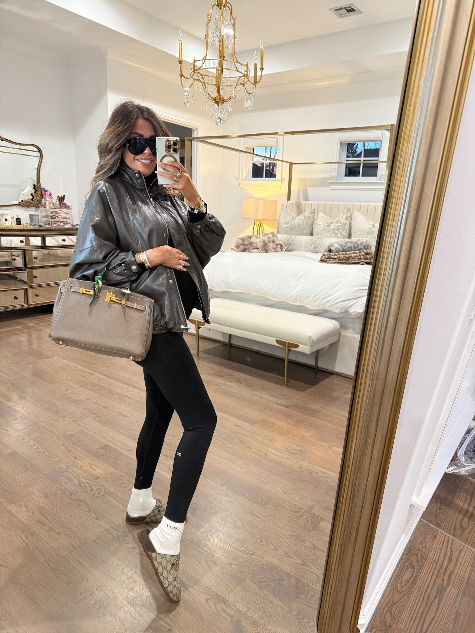 I’m wearing a size small in this leather bomber, size medium in black turtleneck & size XS in Alo leggings! 

Date Night Outfit, Winter Outfit, Winter Capsule Wardrobe, Cape Coat, Zara fashion, Zara jacket, Zara finds, Emily Ann Gemma

#LTKootd #LTKBump #LTKmomlife