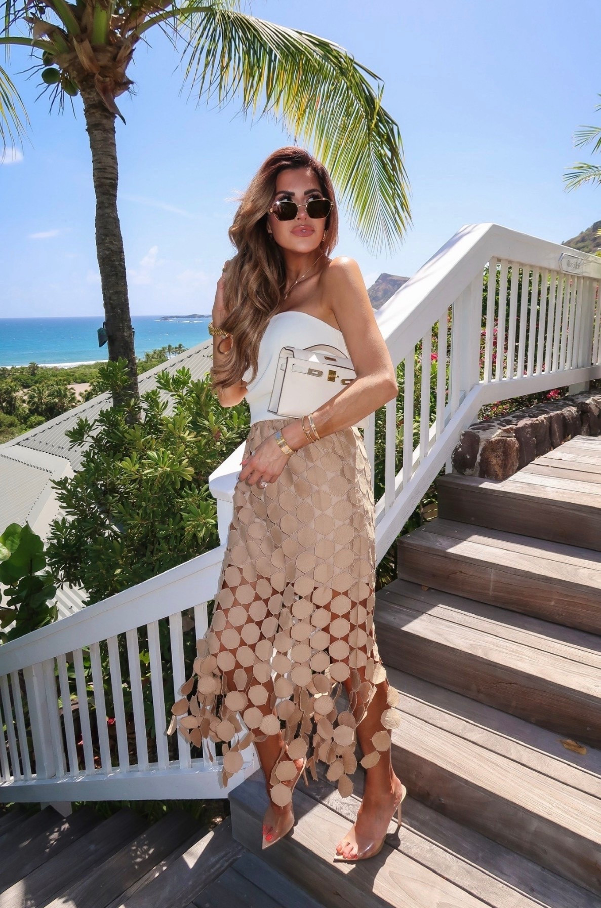 This amazon skirt is adorable and on sale - 50% off! I’m wearing a size small! 

Amazon finds, Amazon fashion, Amazon skirt, Affordable skirts, Khaki skirt, Maxi skirt, Summer skirt, Emily Ann Gemma

#LTKSaleAlert #LTKTravel #LTKootd