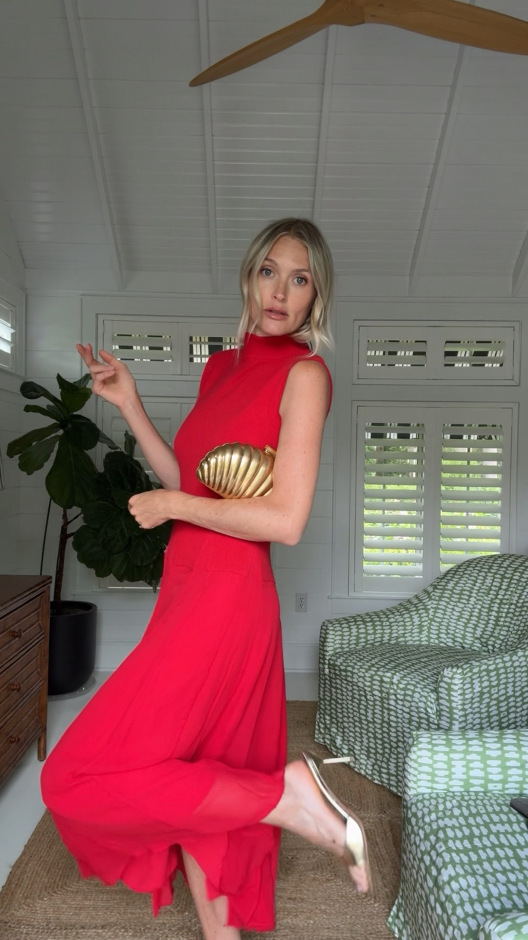 YOU NEED THIS DRESS!!! Such a striking, comfy dress. I'm wearing a size xs. 

 @Mint Velvet

#LTKootd #LTKgrwm #LTKWedding