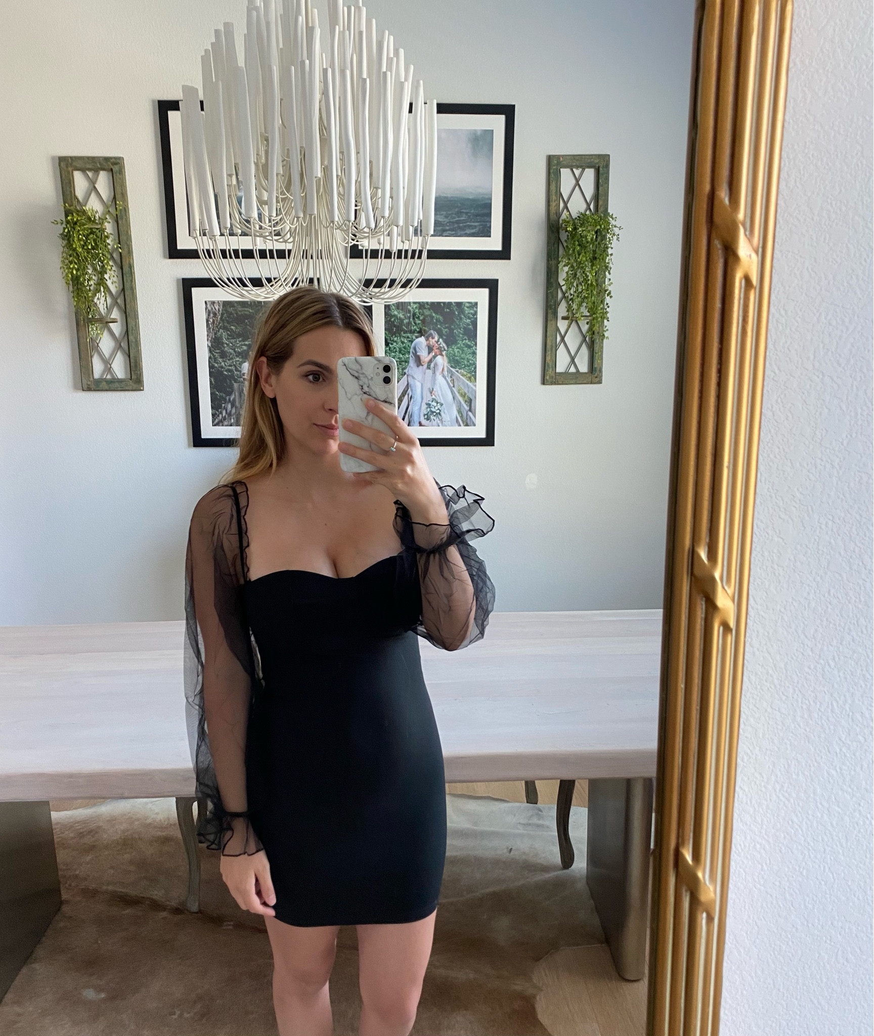 Review on this dress! I think it’s cute for the price $32. I’d size up if you are in between. 