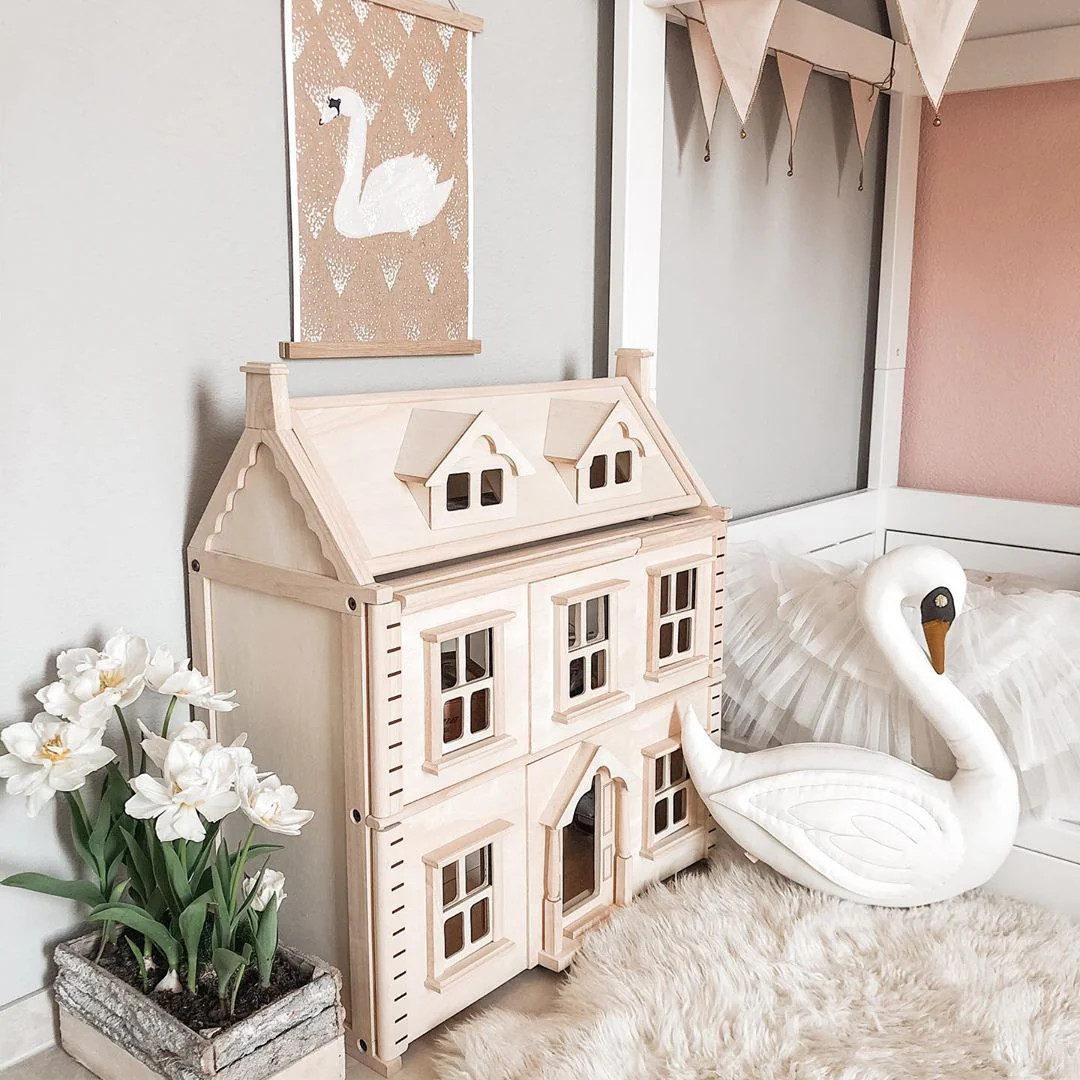 PlanToys Victorian Dollhouse | Bohemian Mama