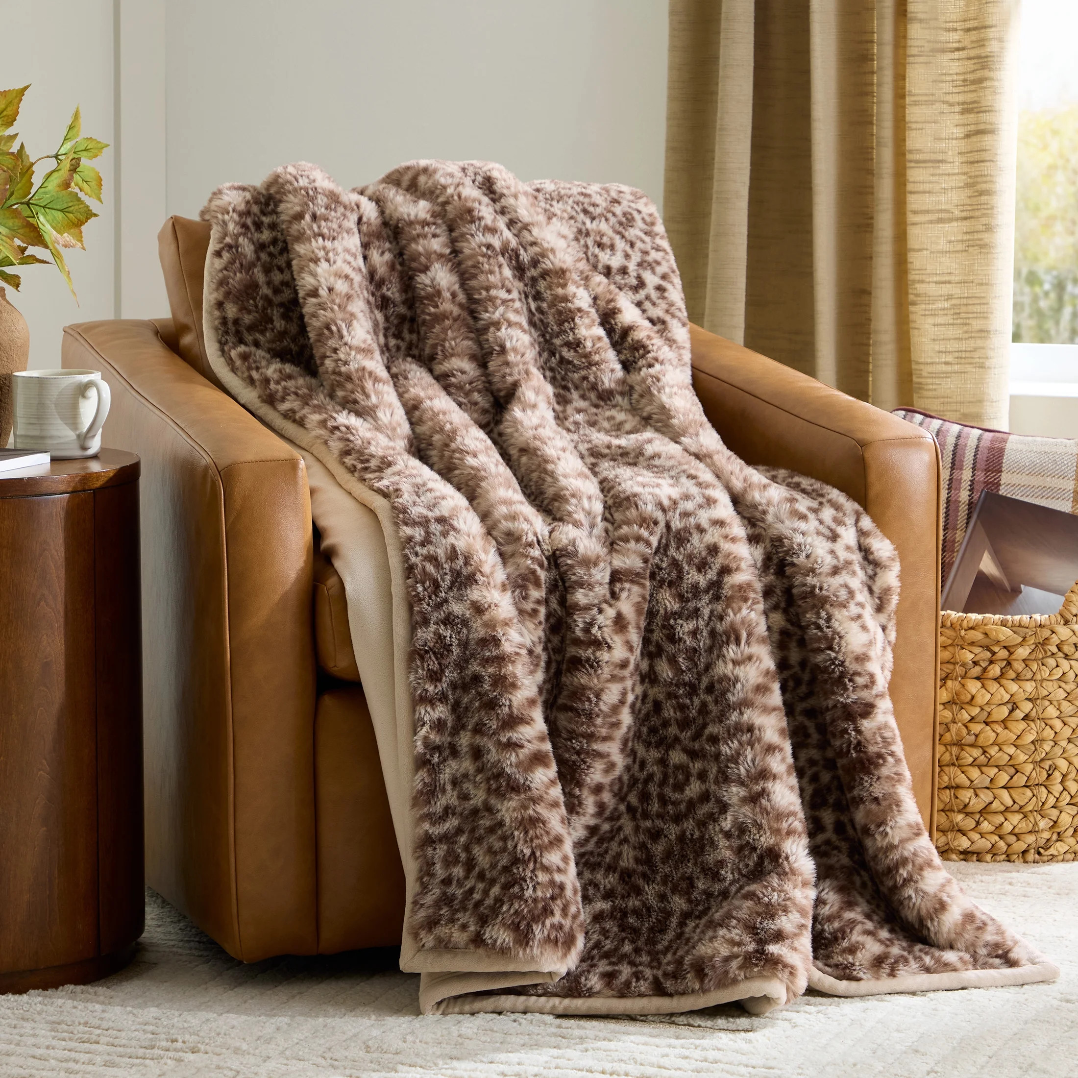 Better Homes & Gardens Leopard Faux Fur Oversized Couch Throw Blanket, Neutral, 50 x 72 in | Walmart (US)
