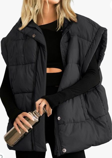 Oversized down vest perfect to pair with leggings from @amazon

#leggings #fauxleatherleggings 

#LTKfindsunder50