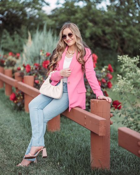 Barbie blazer 💖 Fit TTS
🔑 Barbie outfit, pink blazer, Barbie outfit Amazon fashion #LTKFALL

#LTKSeasonal #LTKfindsunder100