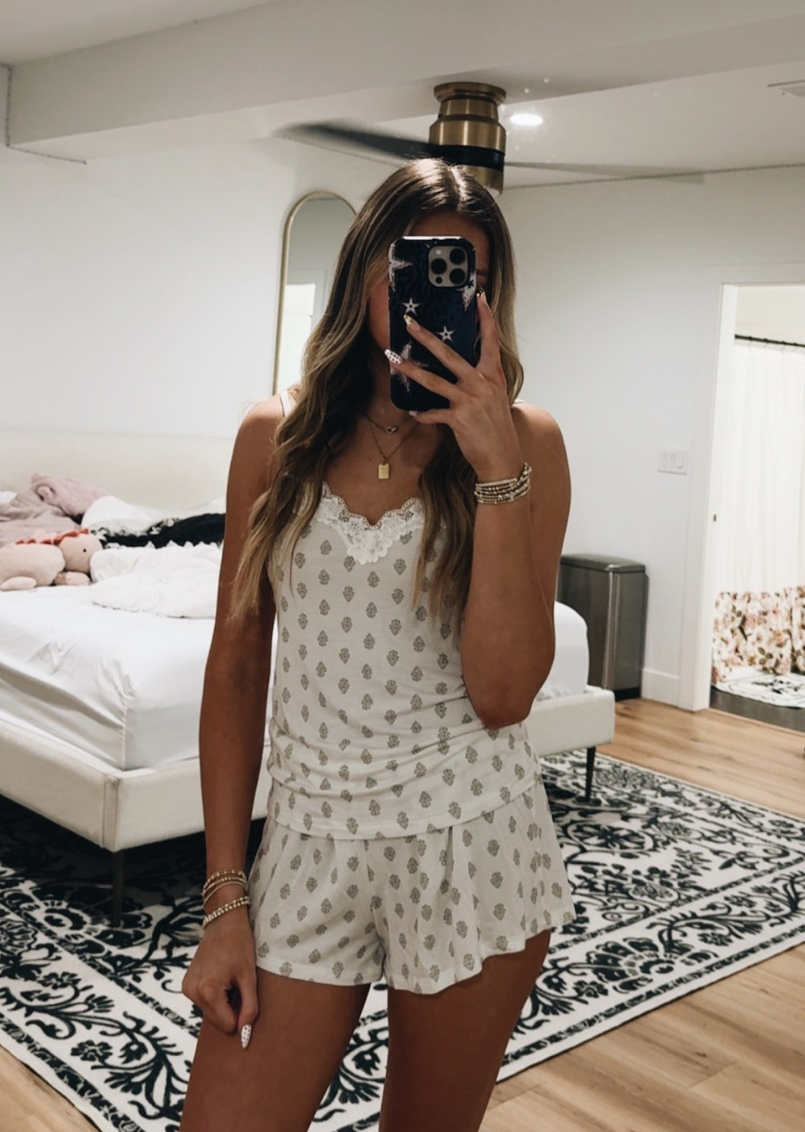 the cutest and comfiest pajama set!!!🤍

#LTKootd #LTKgrwm