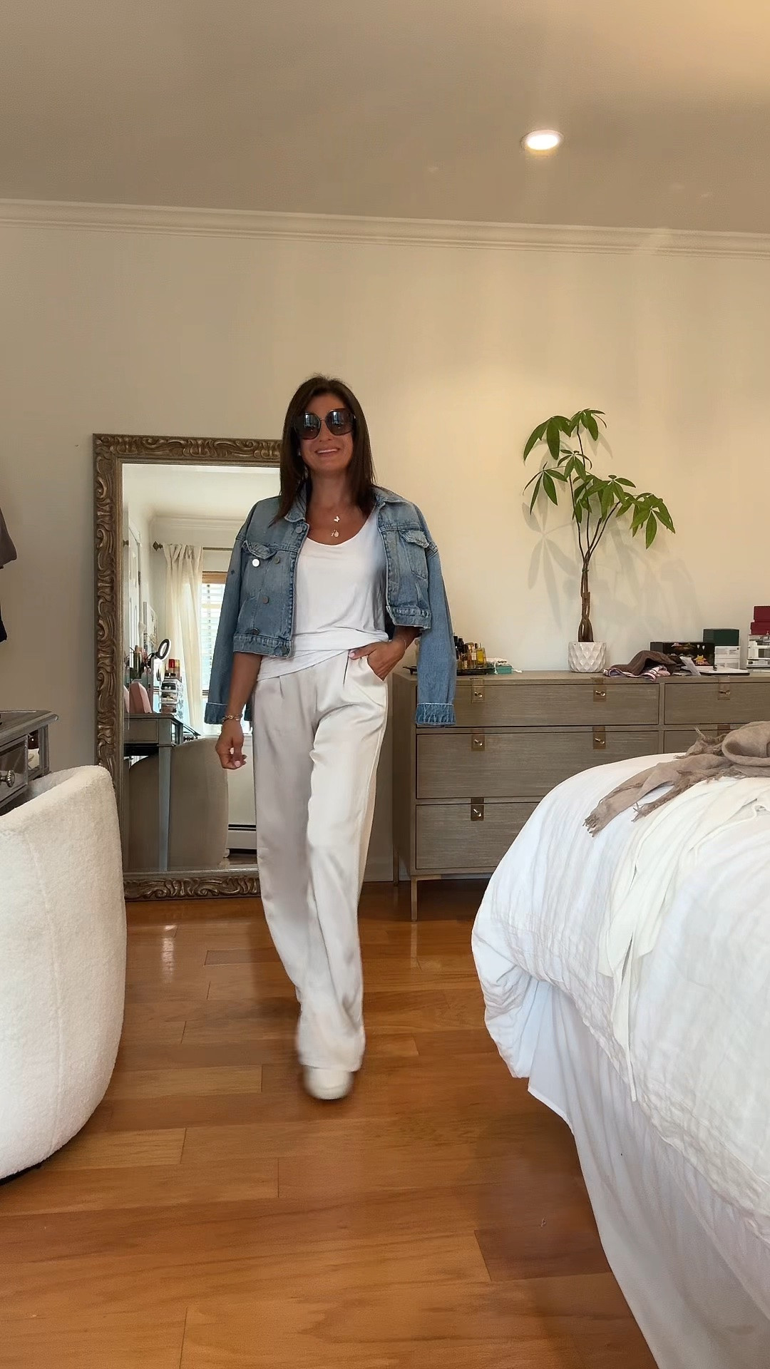 Airport outfit for an overnight flight 🇮🇹