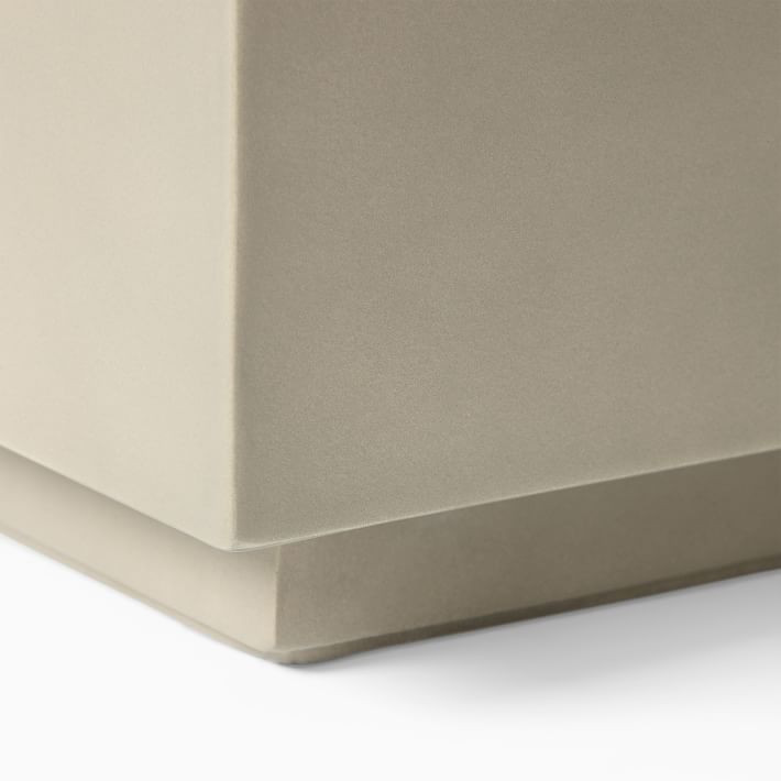 Volume Concrete Side Table (20") | West Elm (US)