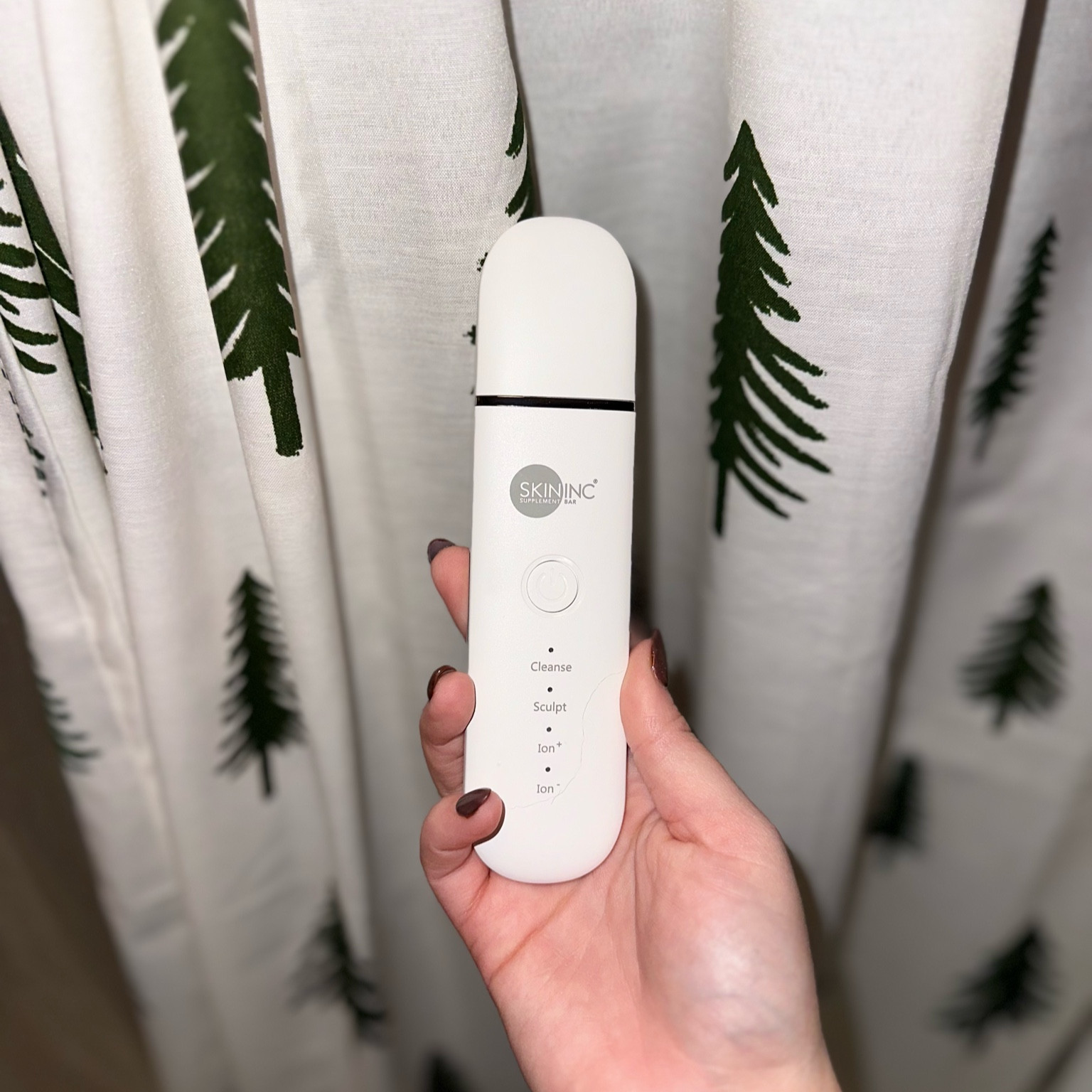 Skin Care Sunday!

My final product for the night… my SkinInc spatula. This helps me clear out my pours and get a healthy glow! 

#LTKHoliday #LTKBeauty #LTKGiftGuide