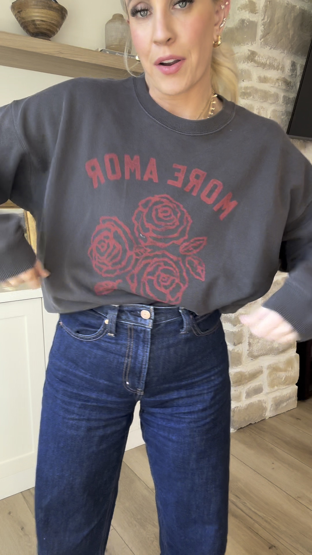 How cute is this sweatshirt!? I love it so much and it’s on sale now! 

#LTKStyleTip #LTKFindsUnder100 #LTKFindsUnder50