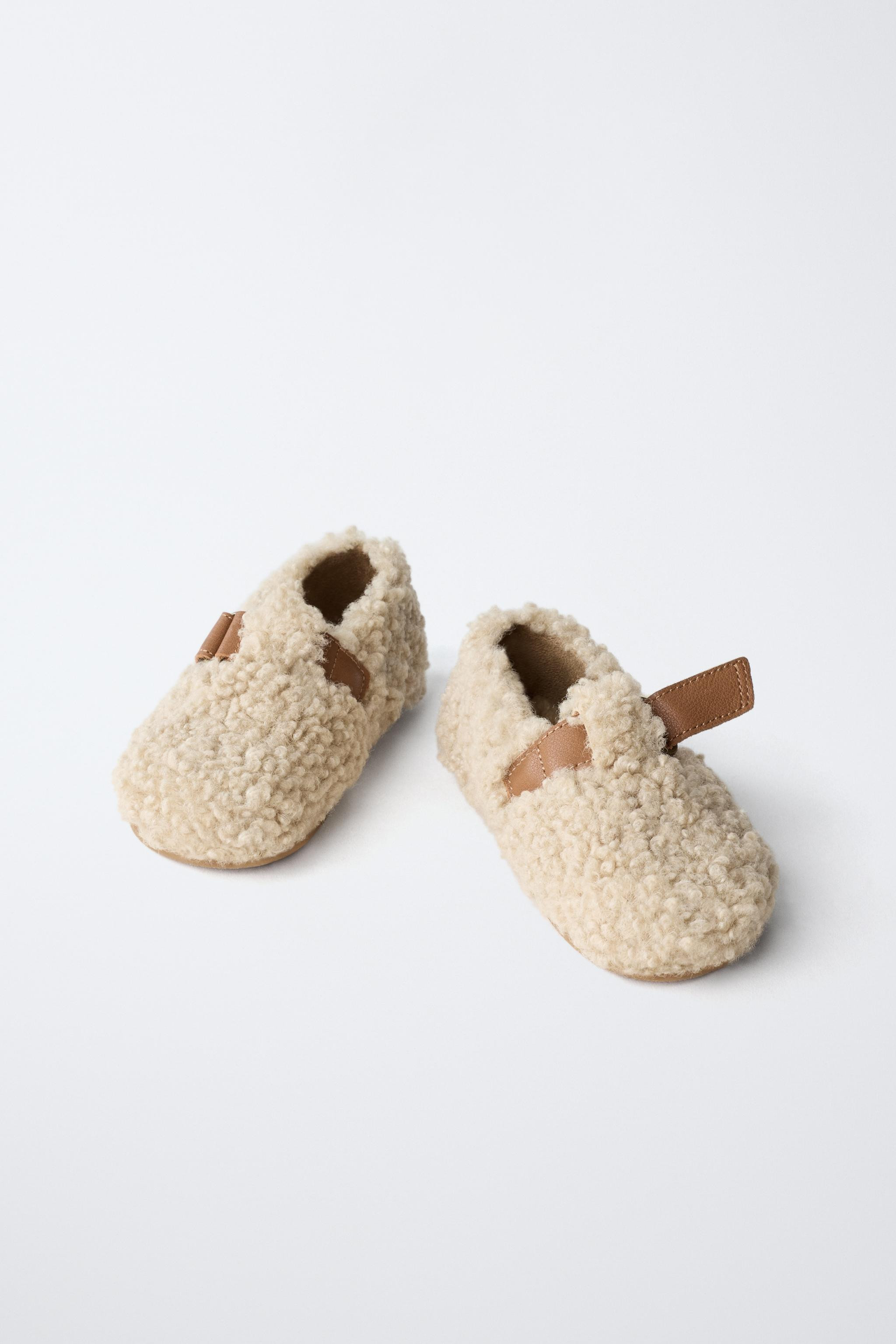 FAUX SHEARLING BAREFOOT SHOES | Zara UK