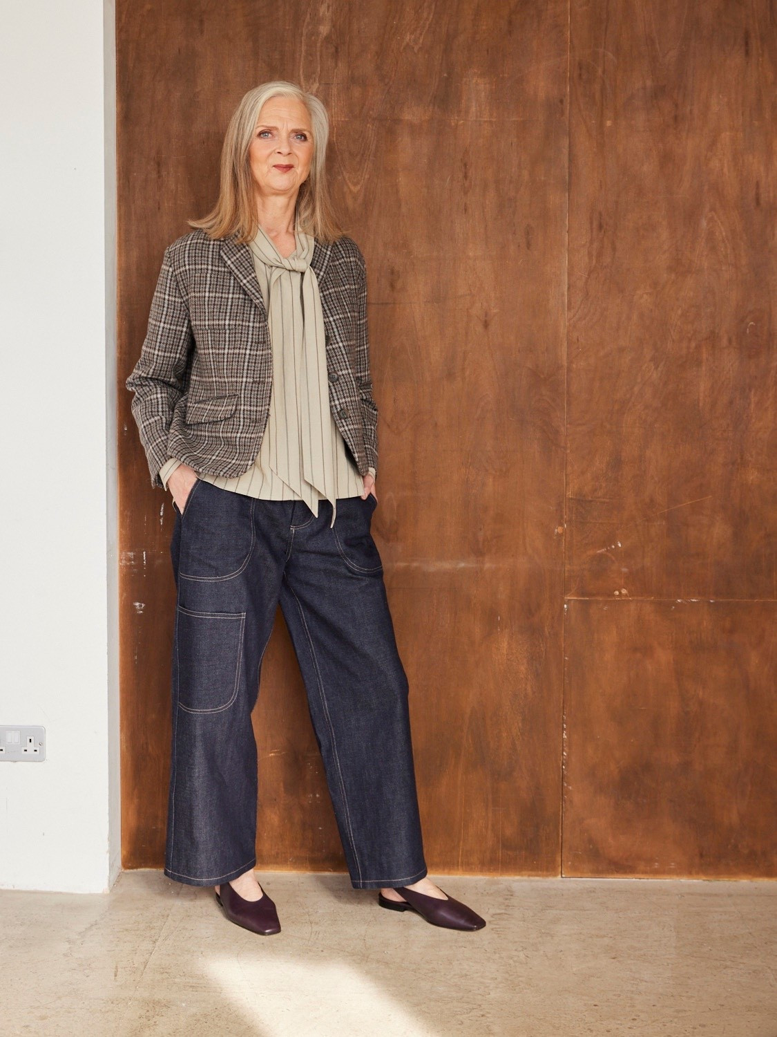 Dark denim looks great head-to-toe, but for maximum indigo impact mix up textures and patterns.

New feature on thatsnotmyage.com: ‘Dark Denim, Done right.’

And shop dark denim right here..

#LTKover50style #LTKuk #LTKjeans