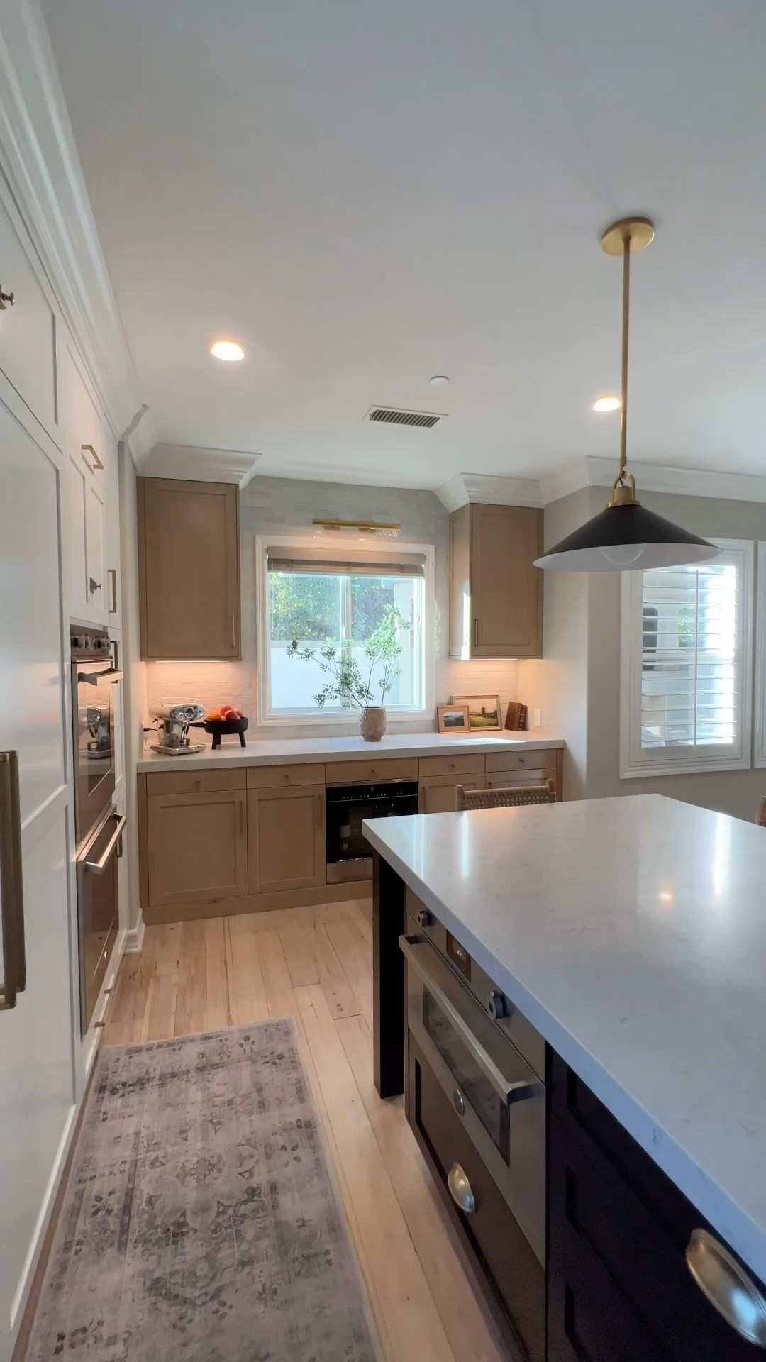 Wine dispenser! Keeps wine fresh for 60 days. Pendant lights, kitchen accessories

#LTKhome #LTKsalealert #LTKSeasonal