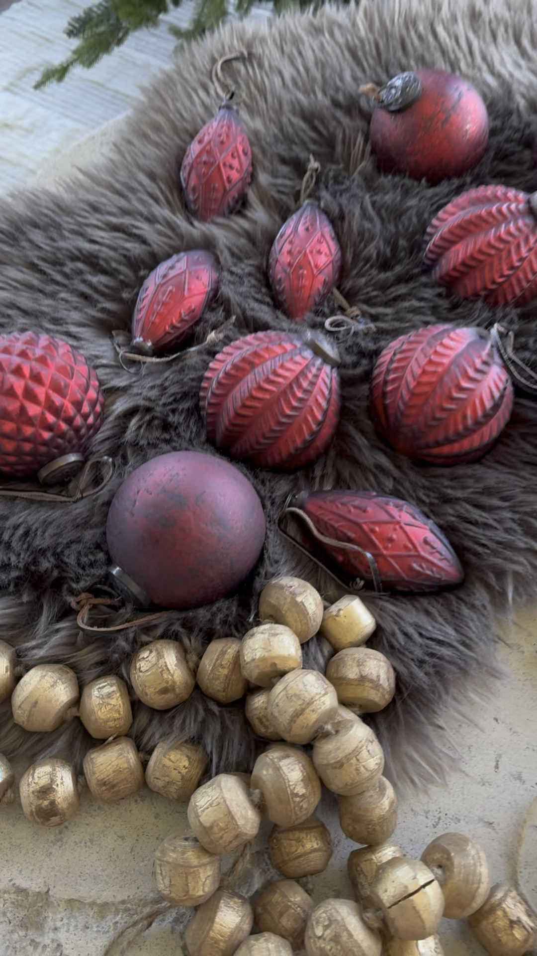 Chunky beaded garland🎄

Christmas decor, Christmas ornaments, holiday decor

#LTKStyleTip #LTKHome #LTKSeasonal