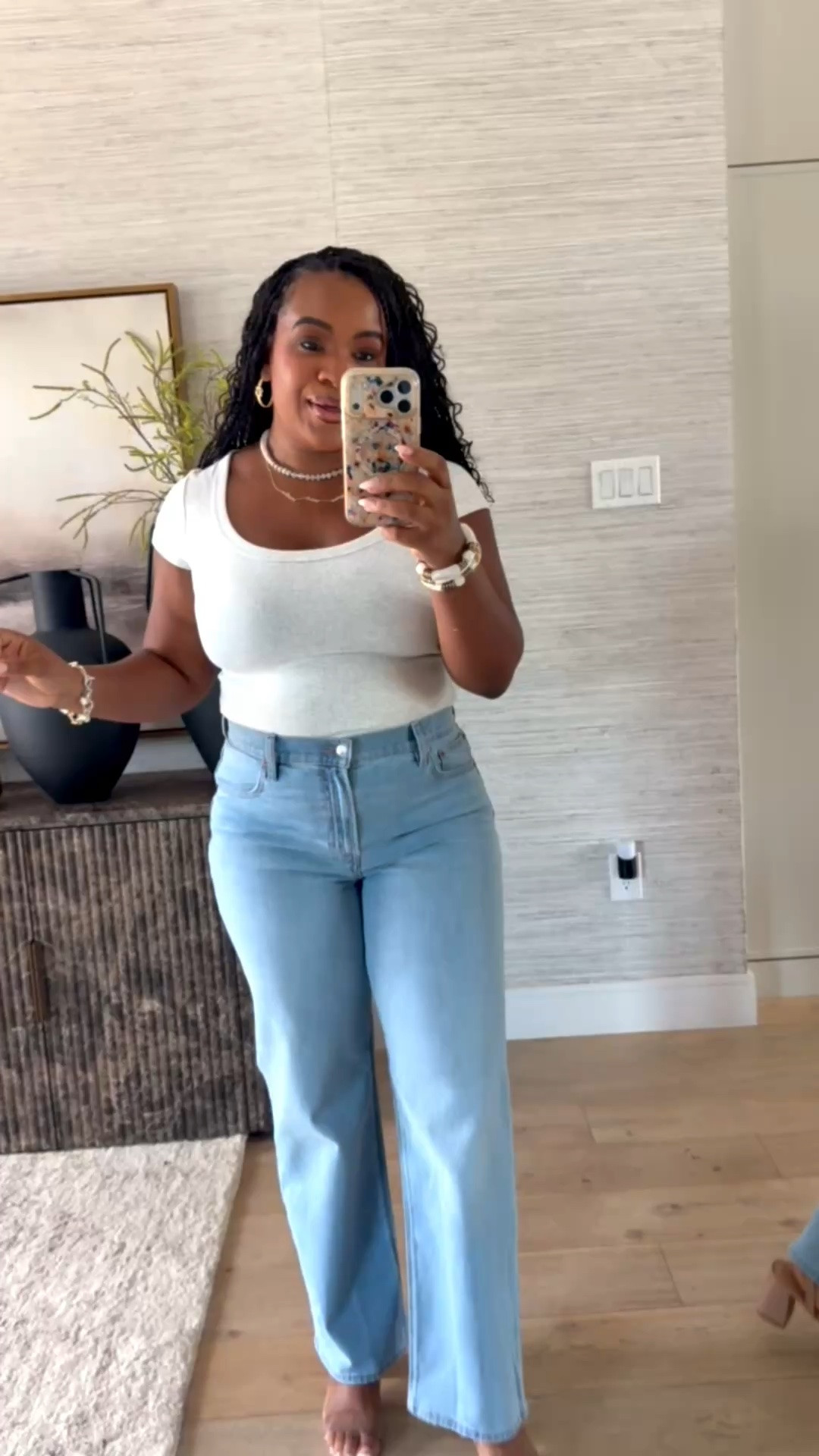 American Eagle stovepipe jeans my FAVES on sale 40% off! 👏🏾

#LTKSaleAlert #LTKSeasonal #LTKgrwm