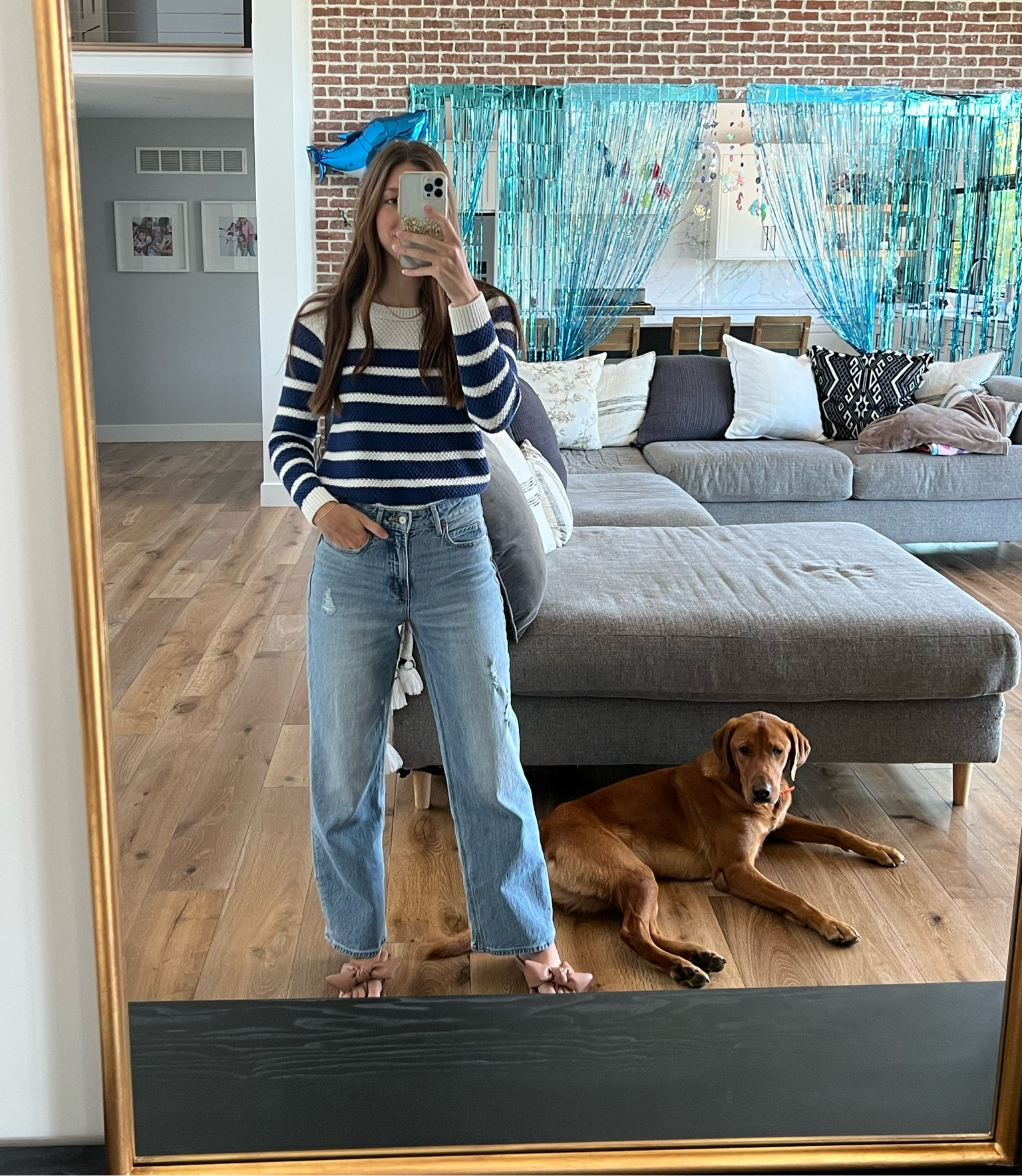 Old navy Wide leg jeans 
#jeans #oldnavy 

#LTKsalealert #LTKover40 #LTKunder50