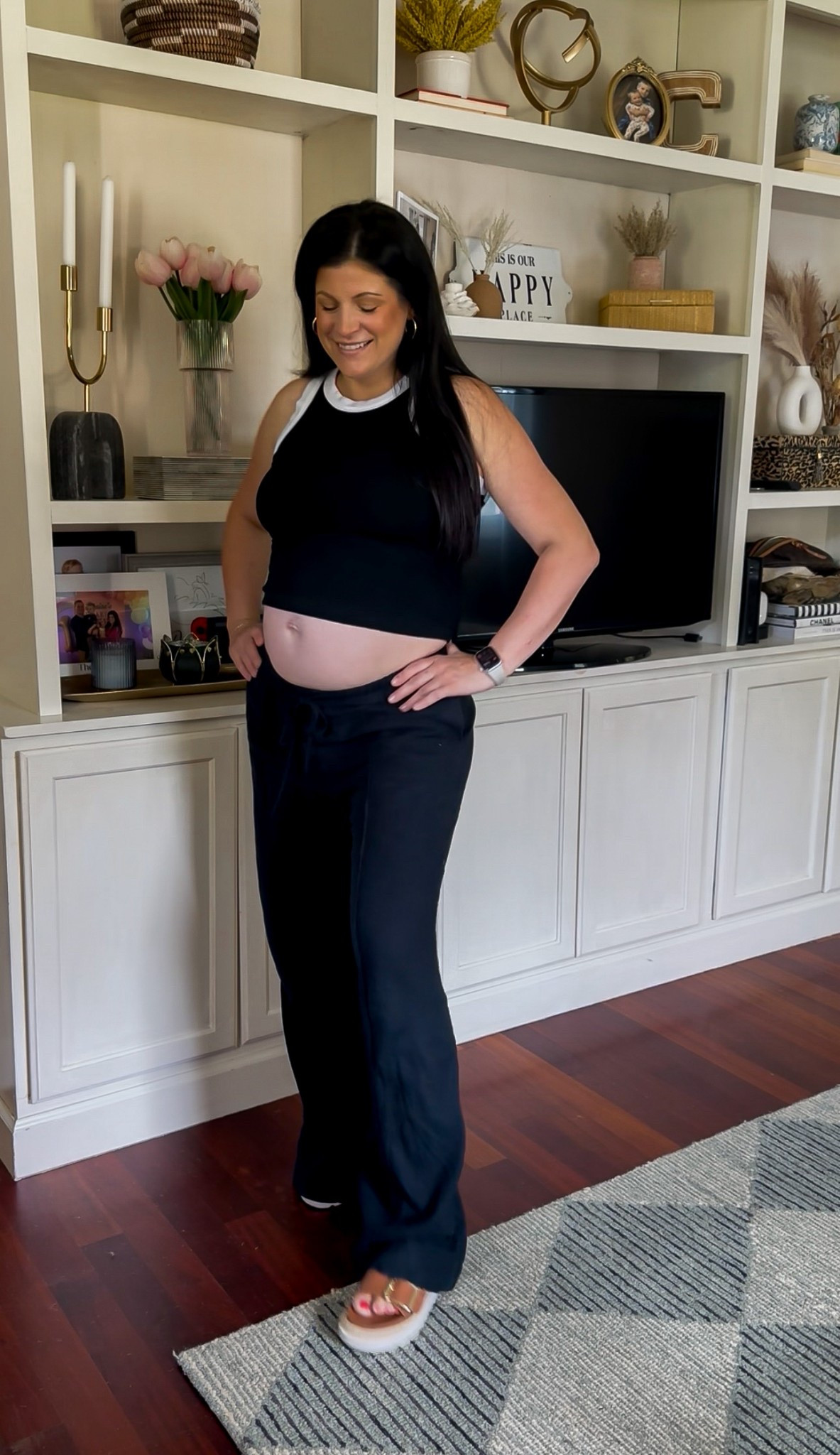 27 week pregnant outfit. Belly out and linen pant summer!

#maternityoutfit #pregantoutfit 