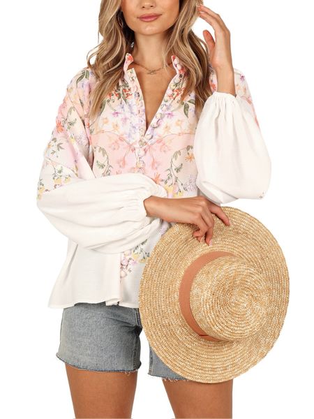 Floral top

Resort wear
Vacation outfit
Date night outfit
Spring outfit
#Itkseasonal
#Itkover40
#Itku
#LTKfindsunder50 #LTKfindsunder100