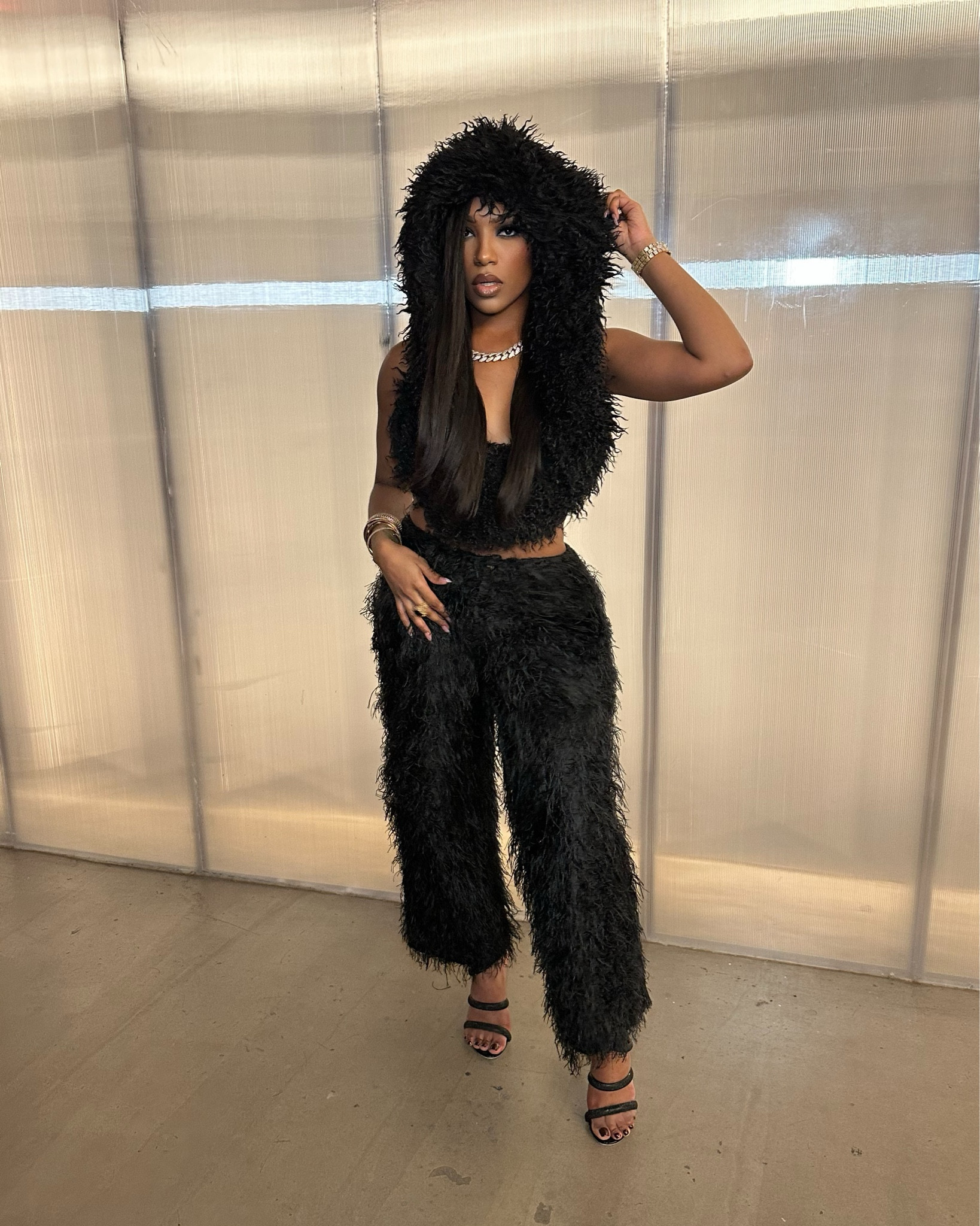 An all black concert look >>>> 

Look linked below 🔗

#LTKootd #LTKMidsize #LTKgrwm