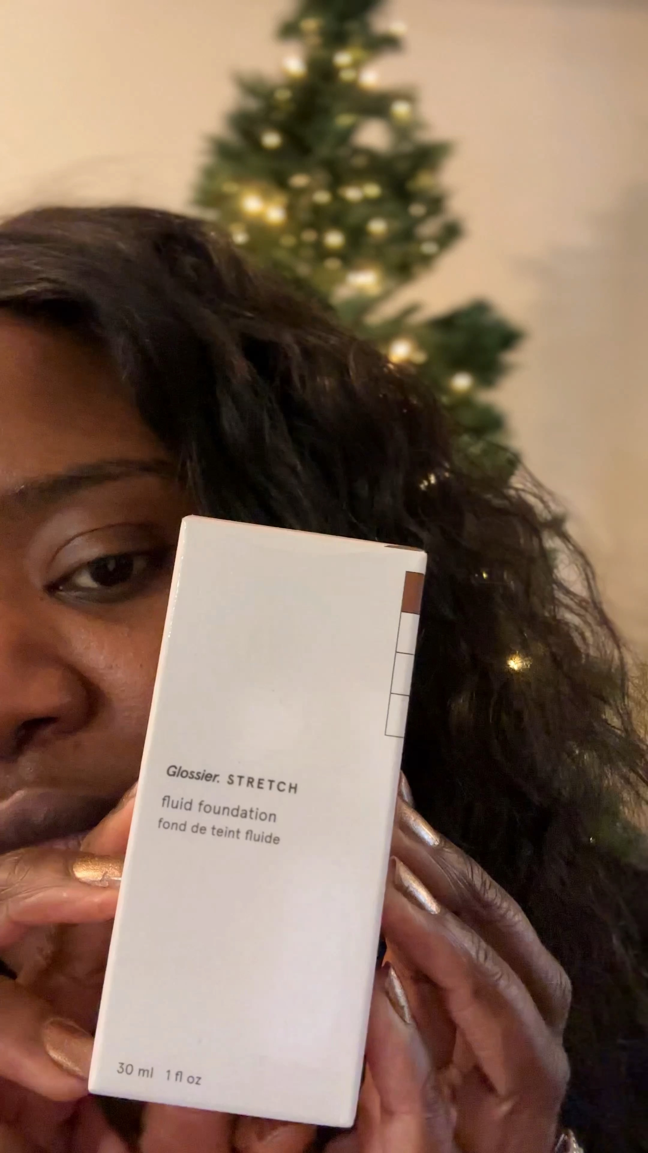 Glossier Fluid Stretch Foundation is the perfect lightweight, buildable coverage foundation. Feels amazing on the skin. #glossier #foundation 

#LTKVideo #LTKbeauty