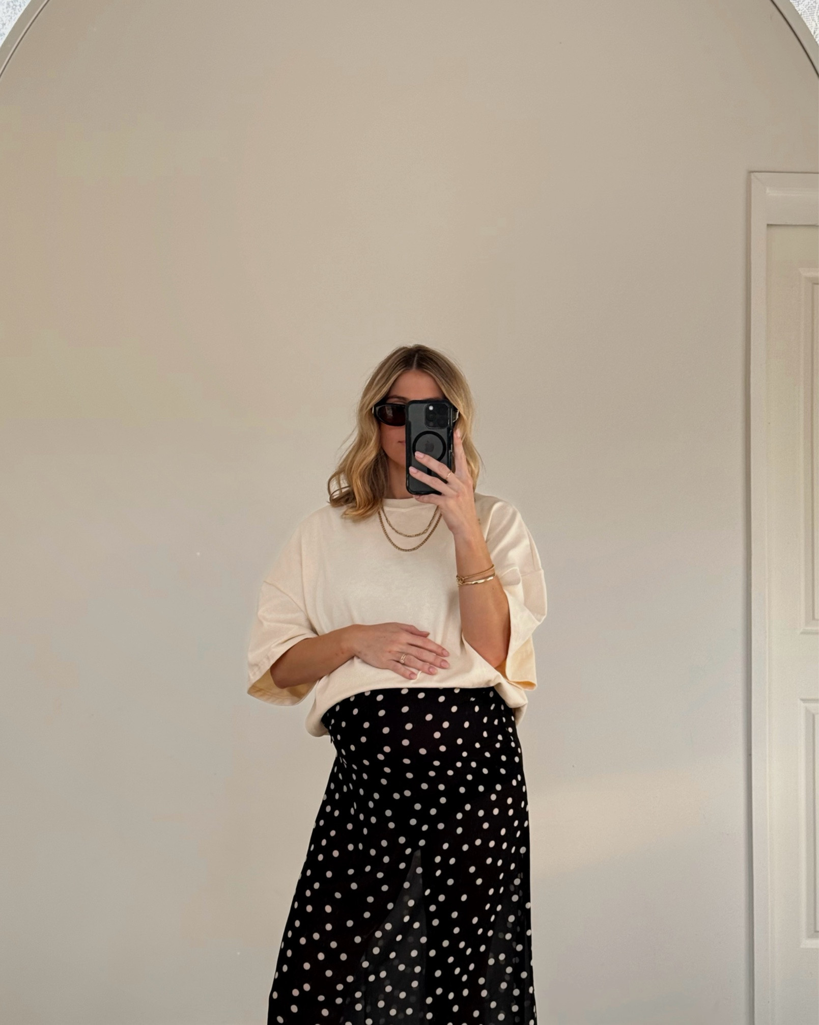 Wearing size 4 top as it’s super oversized

#LTKaustralia #LTKmaternity #LTKpetite