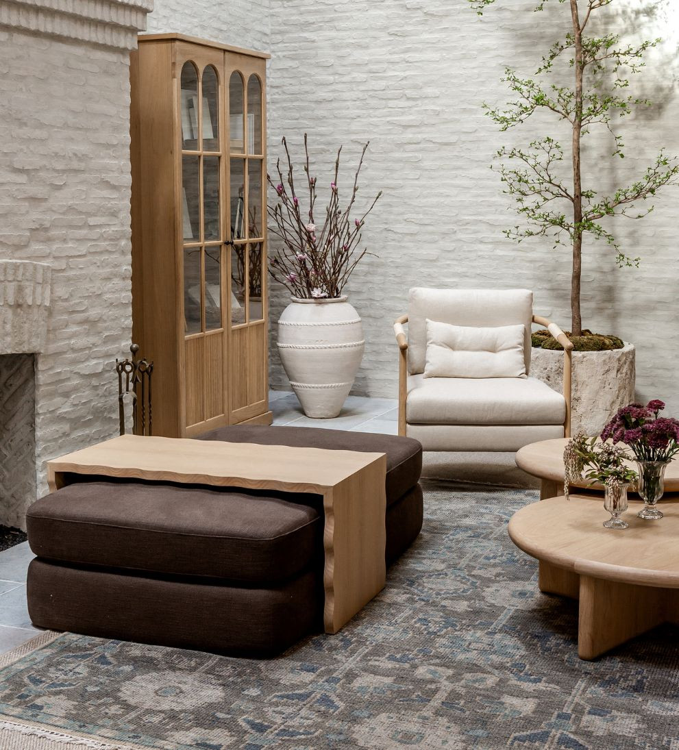 Mason White Oak Scalloped Coffee Table | Le Maé