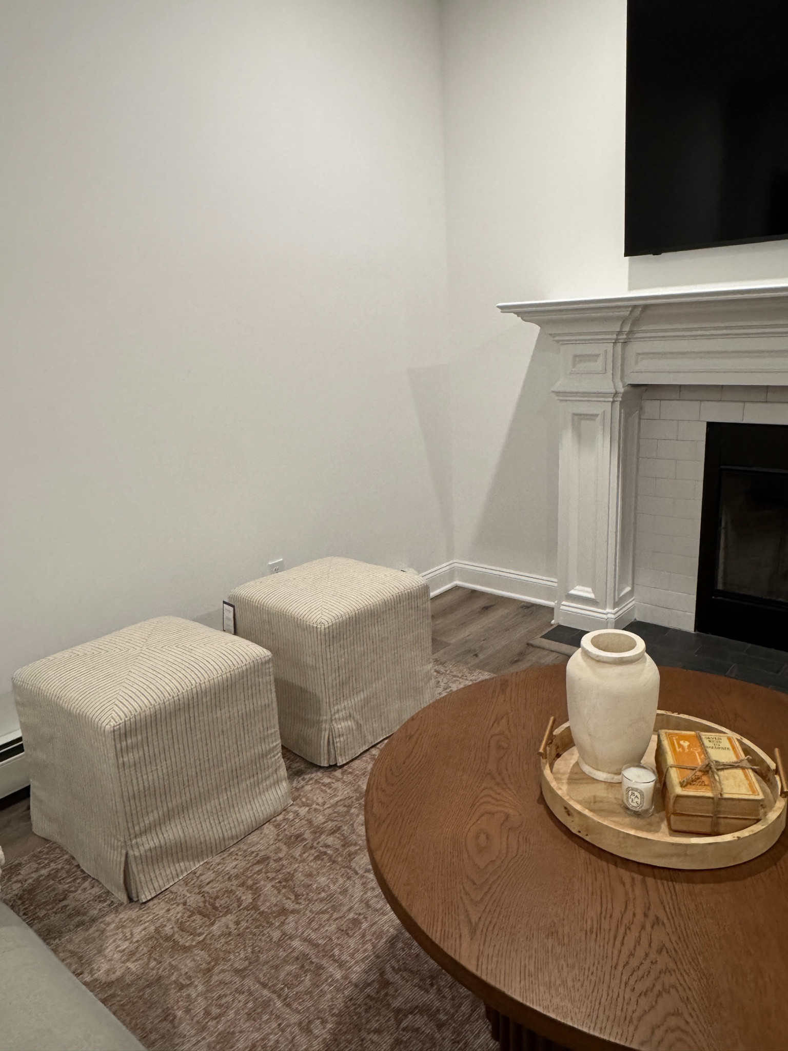 Cutest stools for our living room! $100 each🫶

Home decor, living room decor, home inspo, neutral home

#LTKStyleTip #LTKHome #LTKFindsUnder100