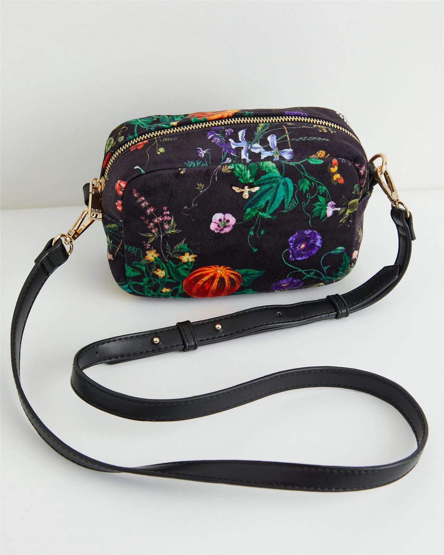 Botanical Pumpkin Black Camera Bag | Fable England