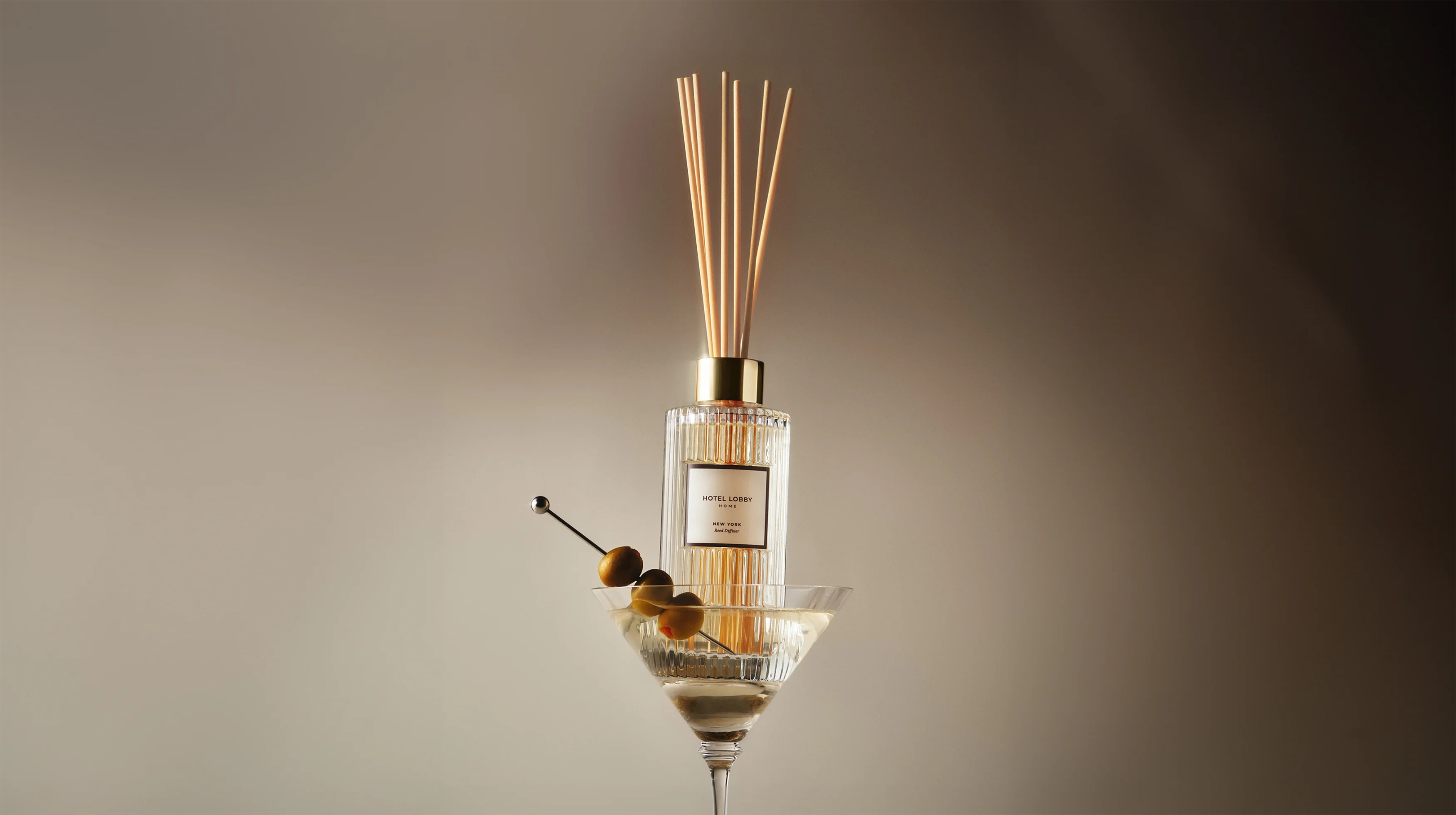 New York Reed Diffuser | Hotel Lobby Candle