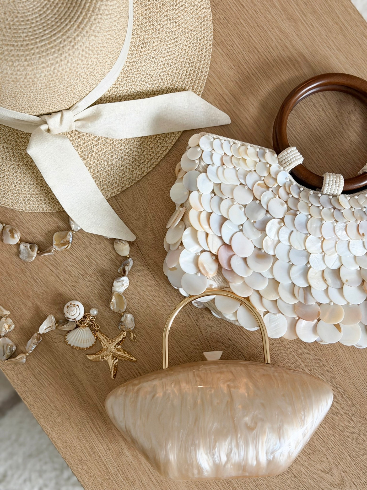 Resort wear accessories that are coming with me to Cabo!

Resort wear, resort style, vacation, vacation outfit, vacation outfit inspo, style, style guide, purse, clutch, sun hat, necklace 

#LTKTravel #LTKootd #LTKSeasonal