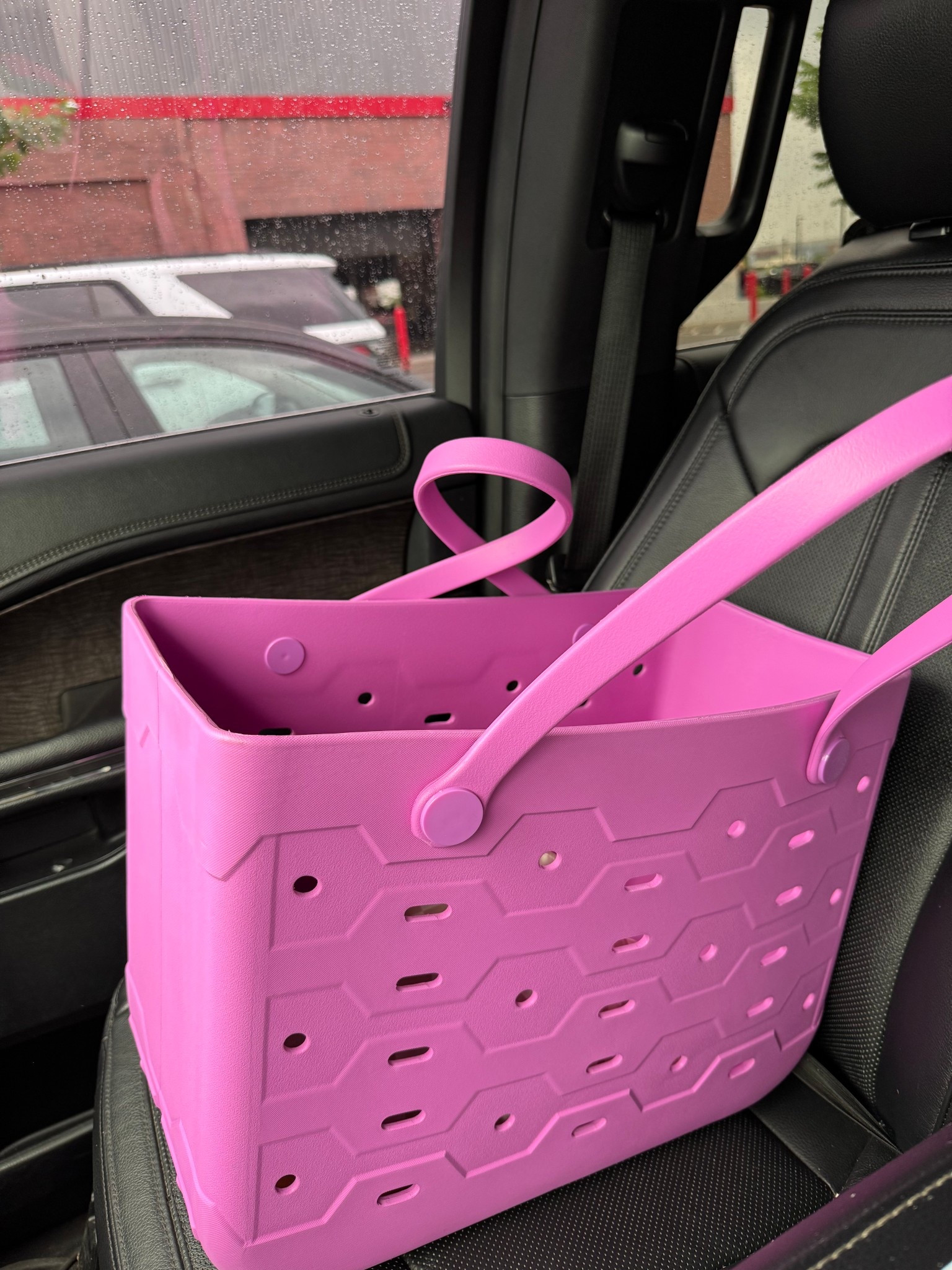 A DUPE for way less! $20 and comes in so many colors!

#swimbag #mombag #viral #dupe 

#LTKSummerEdit #LTKKids #LTKFamily