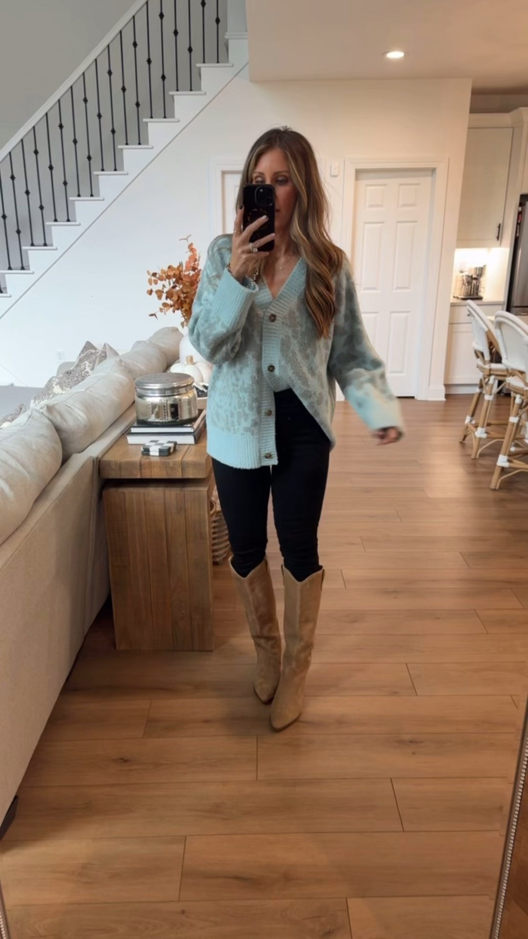 Still In stock and sooo cute! Size medium! 

#LTKHoliday #LTKdayinmylife #LTKGiftGuide