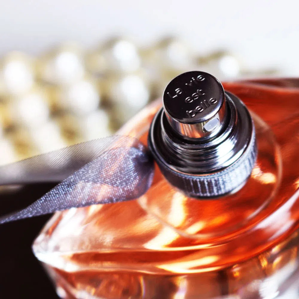 Perfume Lancôme La Vie Est Belle Feminino Eau de Parfum 50 ml | Amobeleza (BR)