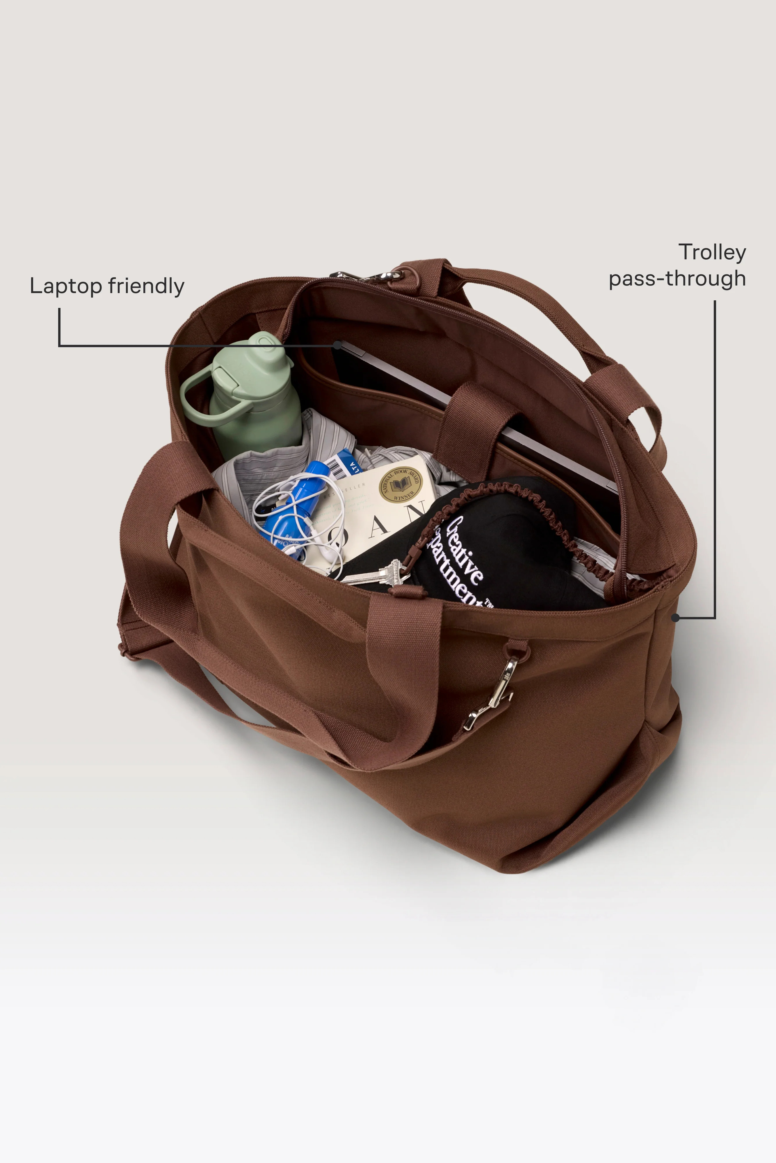 B\u00c9IS \u2018The Disney Medium Duffle' in Mickey & Friends - Kids Travel Disney Duffle | BEIS