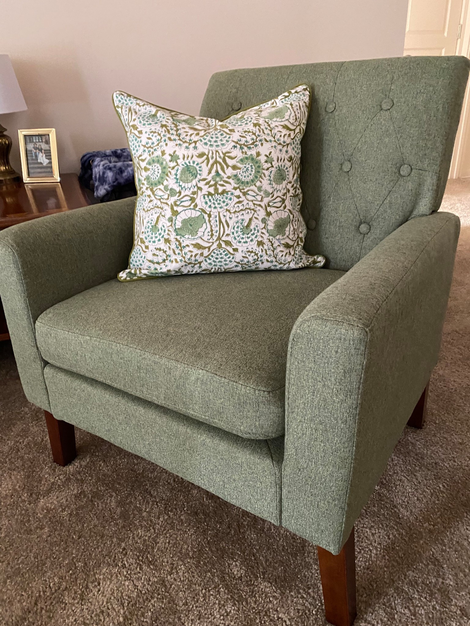 Perfect accent chair in a variety of colors 

#LTKHome