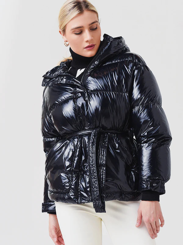 Perfect Moment Women's Oversized Parka II | Saint Bernard