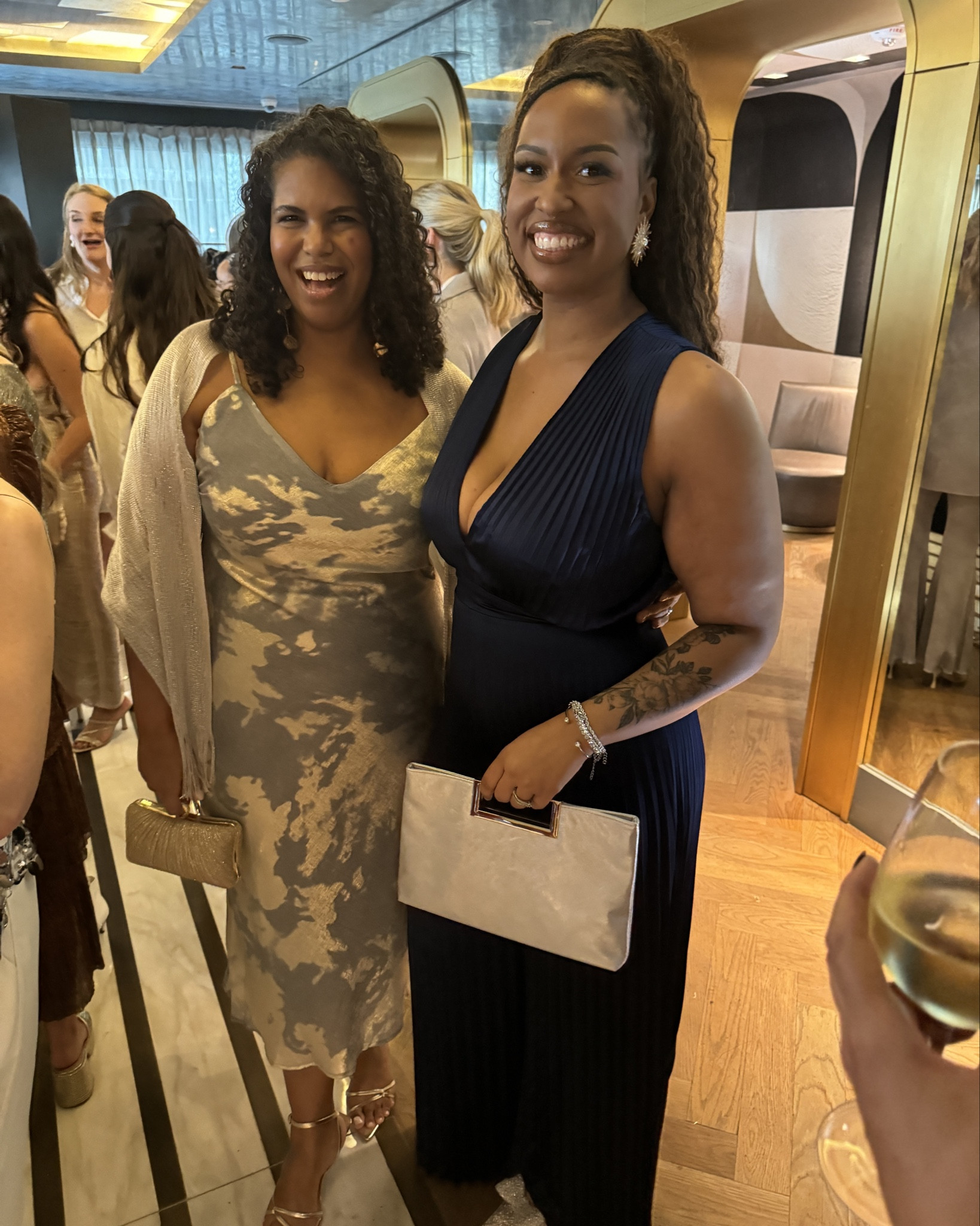 Me + Nia! @kimchiandcollards

#LTKPlusSize #LTKStyleTip #LTKCon