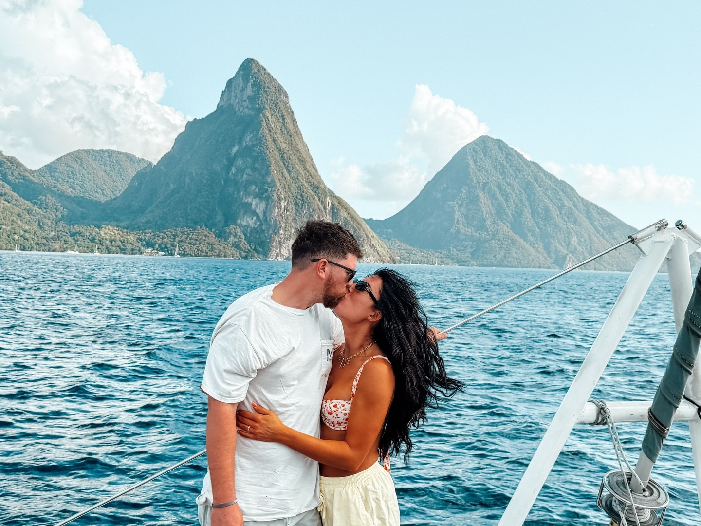 Came here for this moment right here 🤎😭⛰️☀️