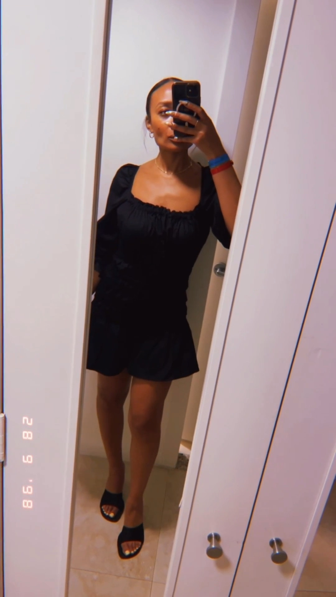  Clearing through the drafts! Jamaica date night 🌴🖤

Dress: ASOS
Wandler:

#LTKSeasonal #LTKSaleAlert #LTKTravel