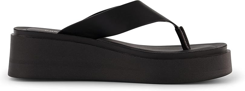 CUSHIONAIRE Women's Pippin thong platform sandal with +Memory Foam | Amazon (US)