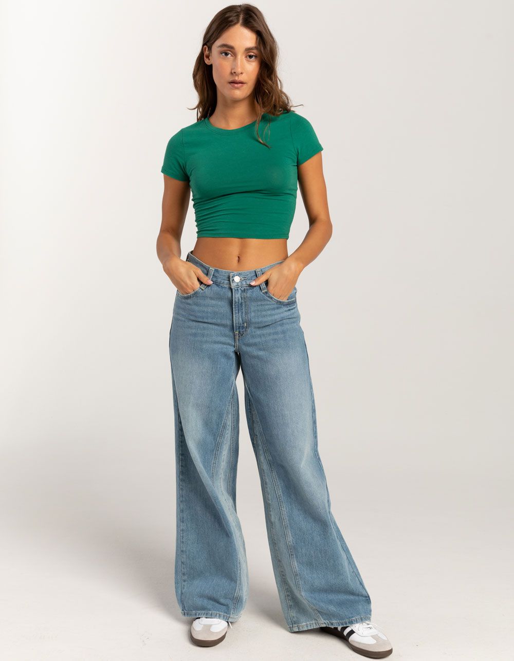BOZZOLO Womens Cropped Tee | Tillys