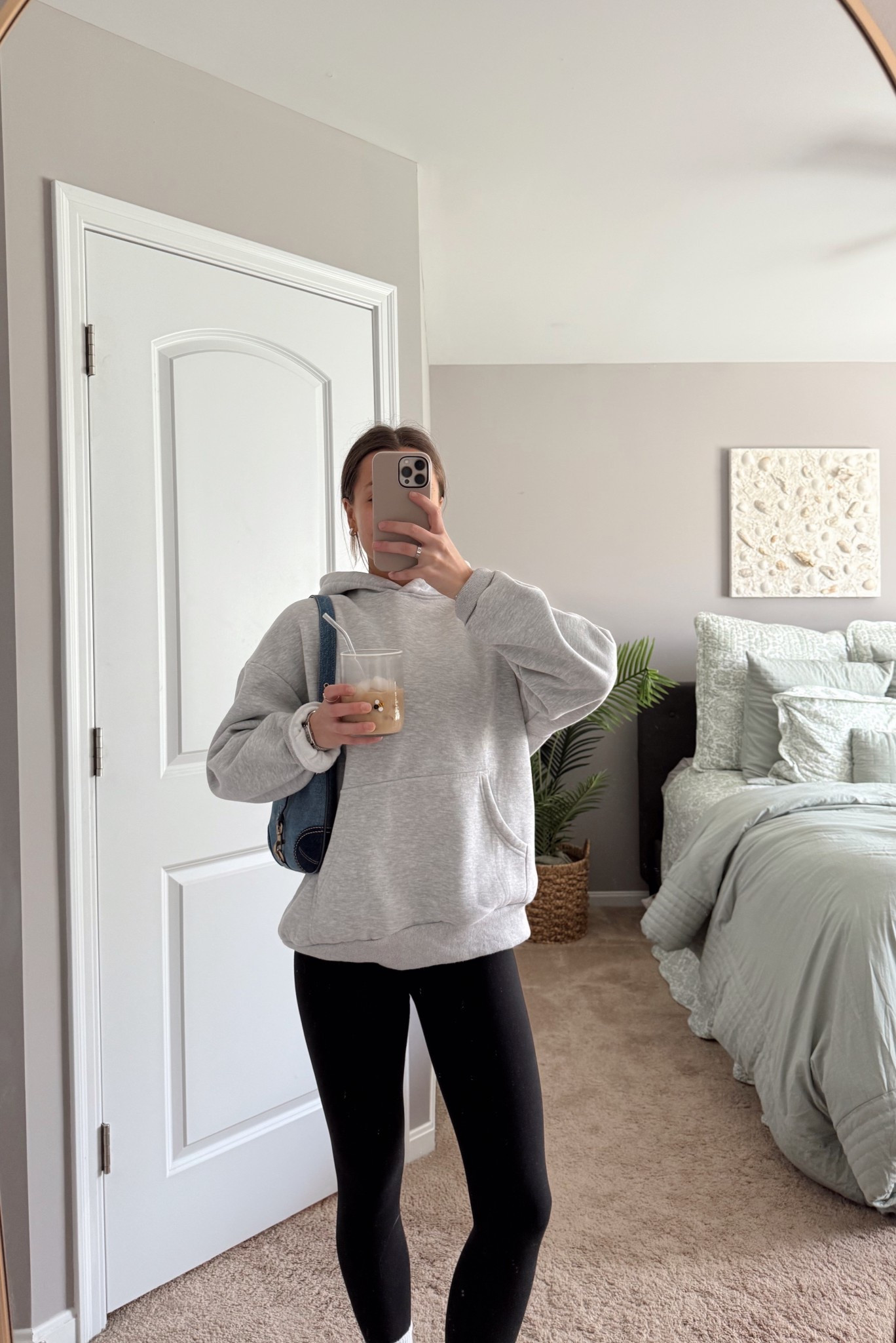 size medium, aritzia inspired 

#LTKFindsUnder50 #LTKWatchNow