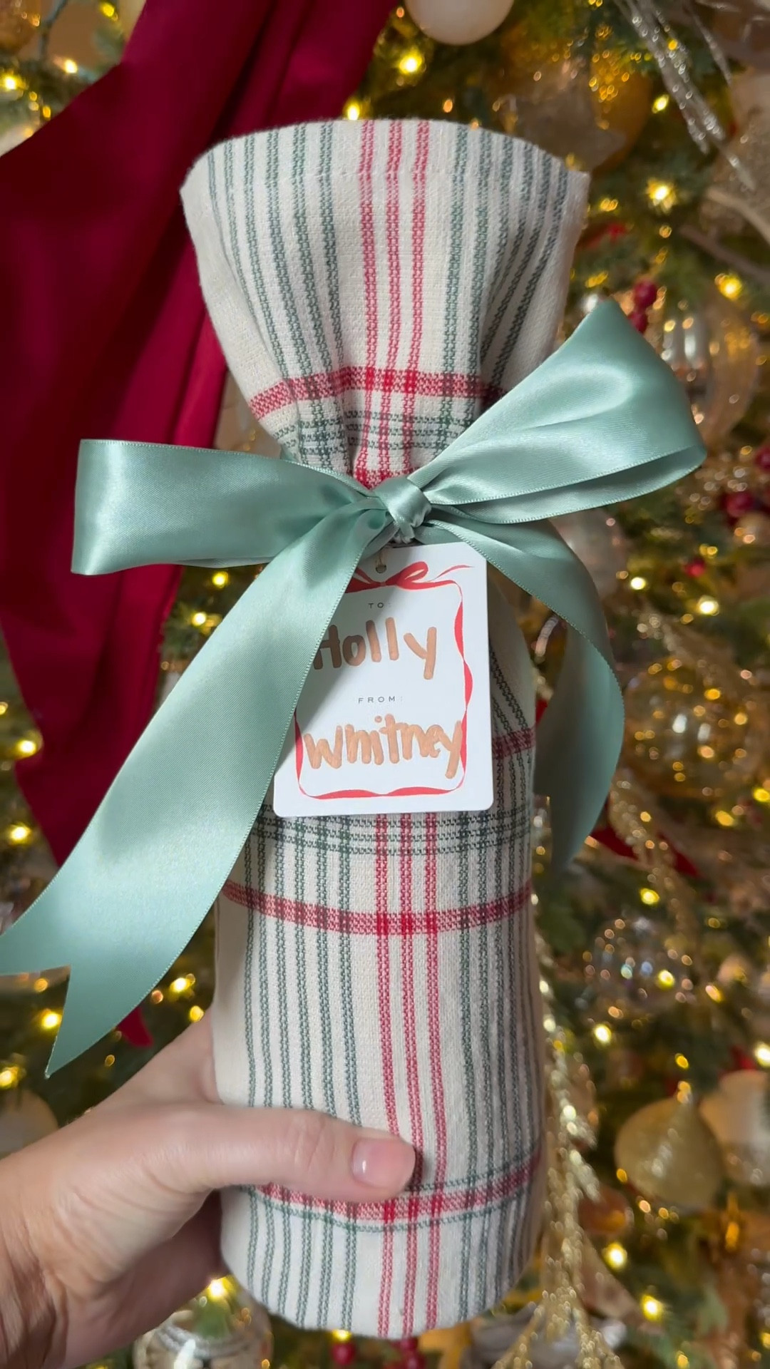 Don’t show up empty handed this holiday! Make sure you bring a hostess gift that’s sure to please. Here I’ve wrapped rombauer Chardonnay is a holiday kitchen towel, just add a ribbon and gift tag 

#winegift
#winetasting
#wine
#rombauer 

#LTKHoliday #LTKfoodie #LTKGiftGuide