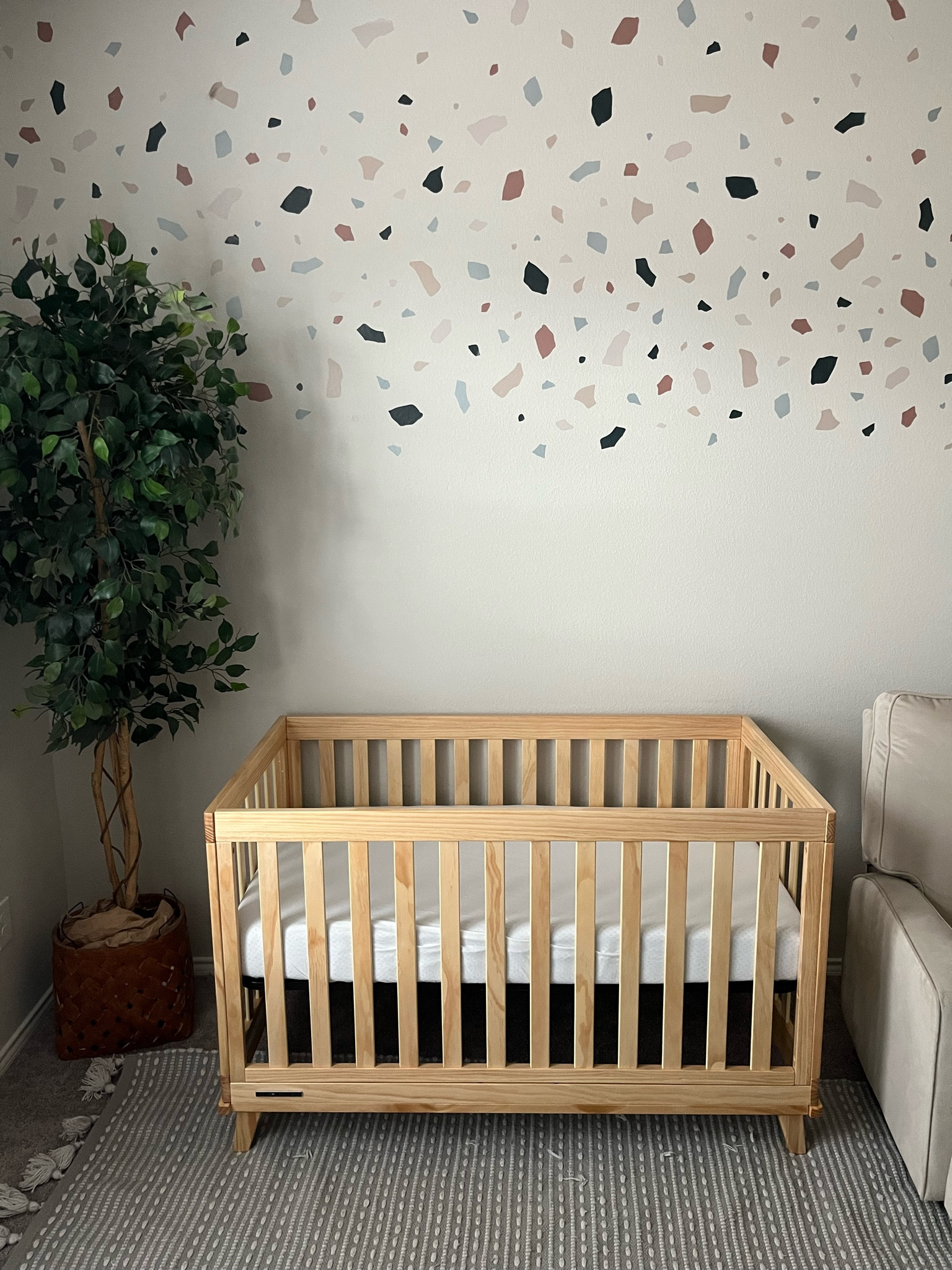 Gender neutral crib

Baby crib
Convertible crib
Nursery crib
Girls nursery 
Girl cribb

#LTKhome #LTKkids #LTKbaby