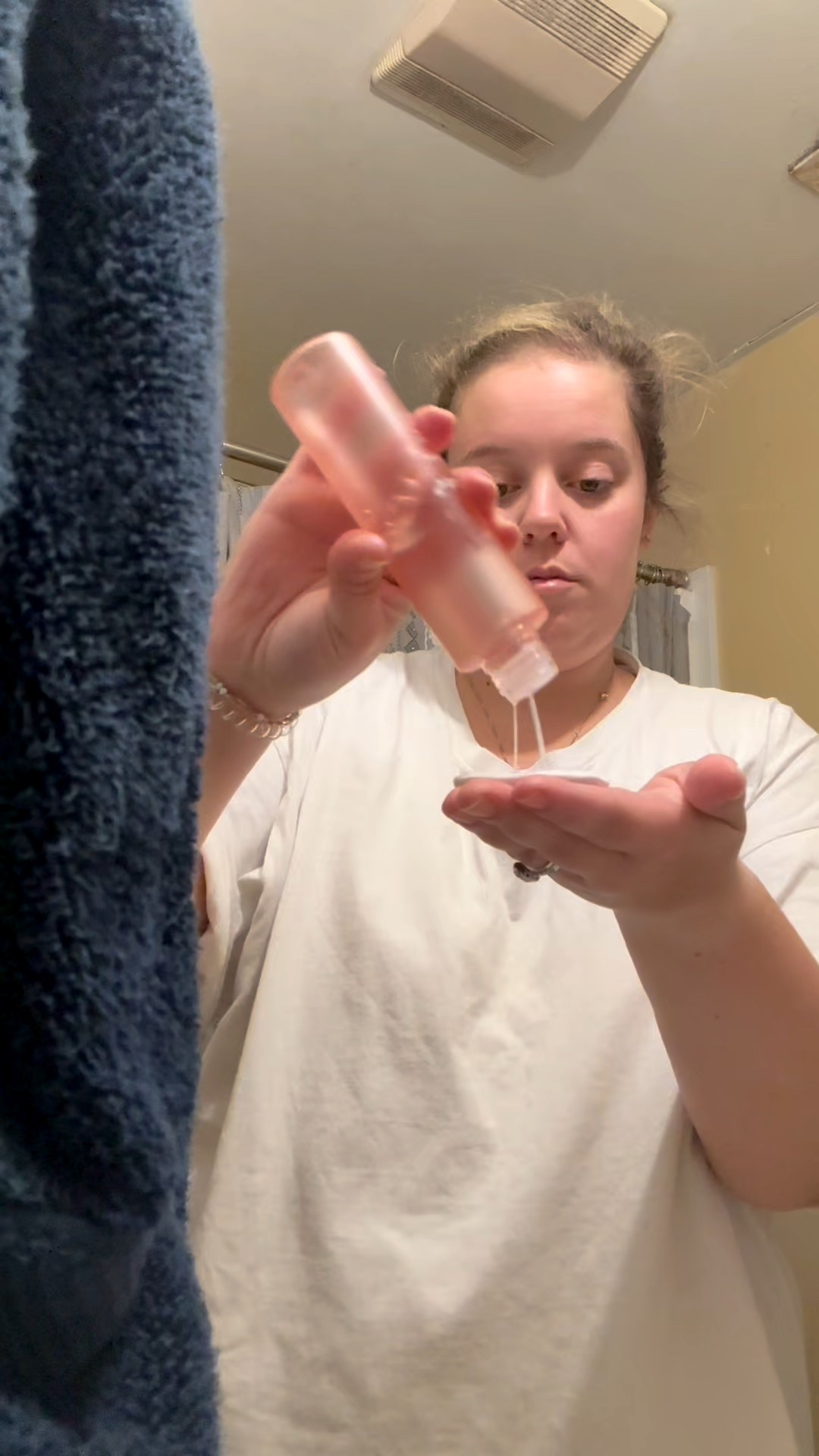 Spend the day with me! ❤️❤️❤️

Skincare, shorts, and all the things linked!

#LTKmorningroutine #LTKgrwm #LTKselfcare