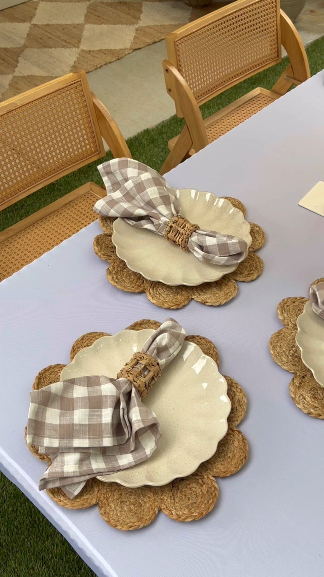 Neutral summer table scape 🤍

#LTKParties #LTKSummerEdit #LTKHome